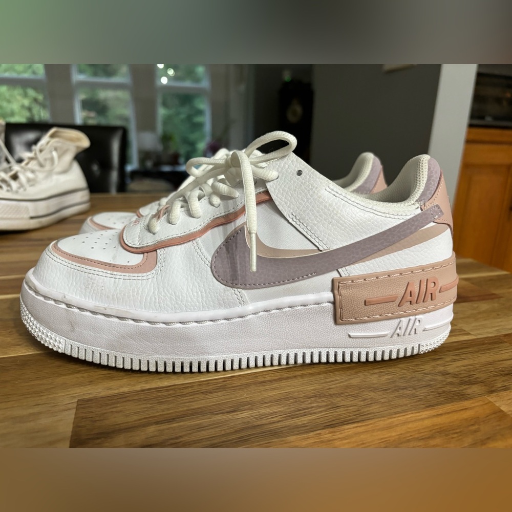 Nike AirForce 1 Pink Oxford Platform